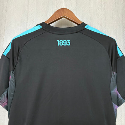 Argentina 2026 Black Goalkeeper Jersey | Golden Champions Badge & Three-Star Edition