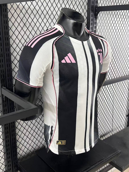Juventus 2025/26 - Player Version [Slim Fit]