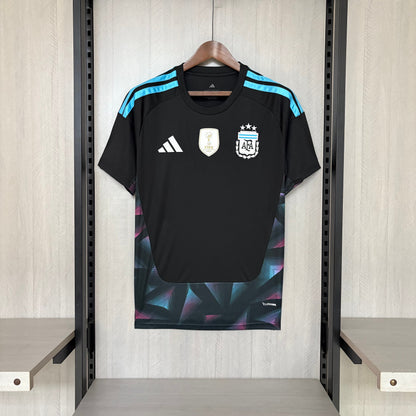 Argentina 2026 Black Goalkeeper Jersey | Golden Champions Badge & Three-Star Edition