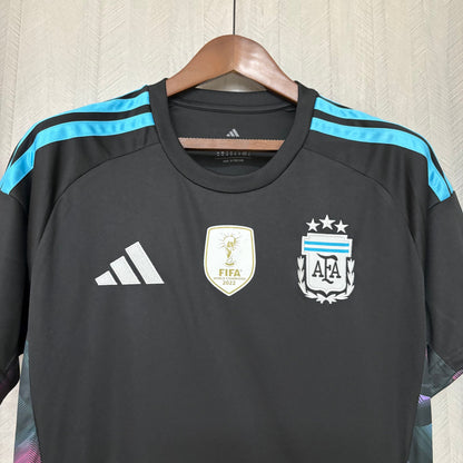 Argentina 2026 Black Goalkeeper Jersey | Golden Champions Badge & Three-Star Edition