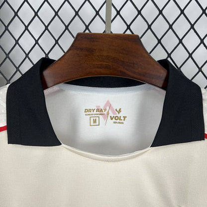 Vitoria 2025/26 Beige goalkeeper Jersey - Fan Version