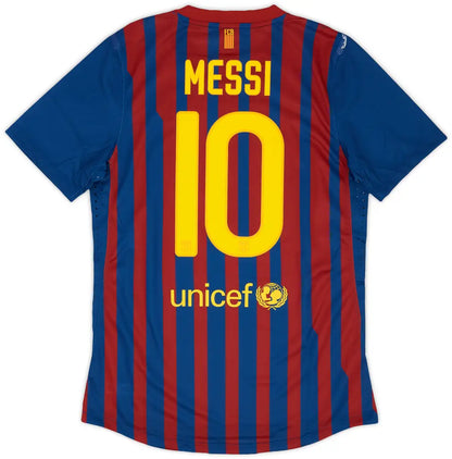 2011-12 Barcelona Home Shirt #10