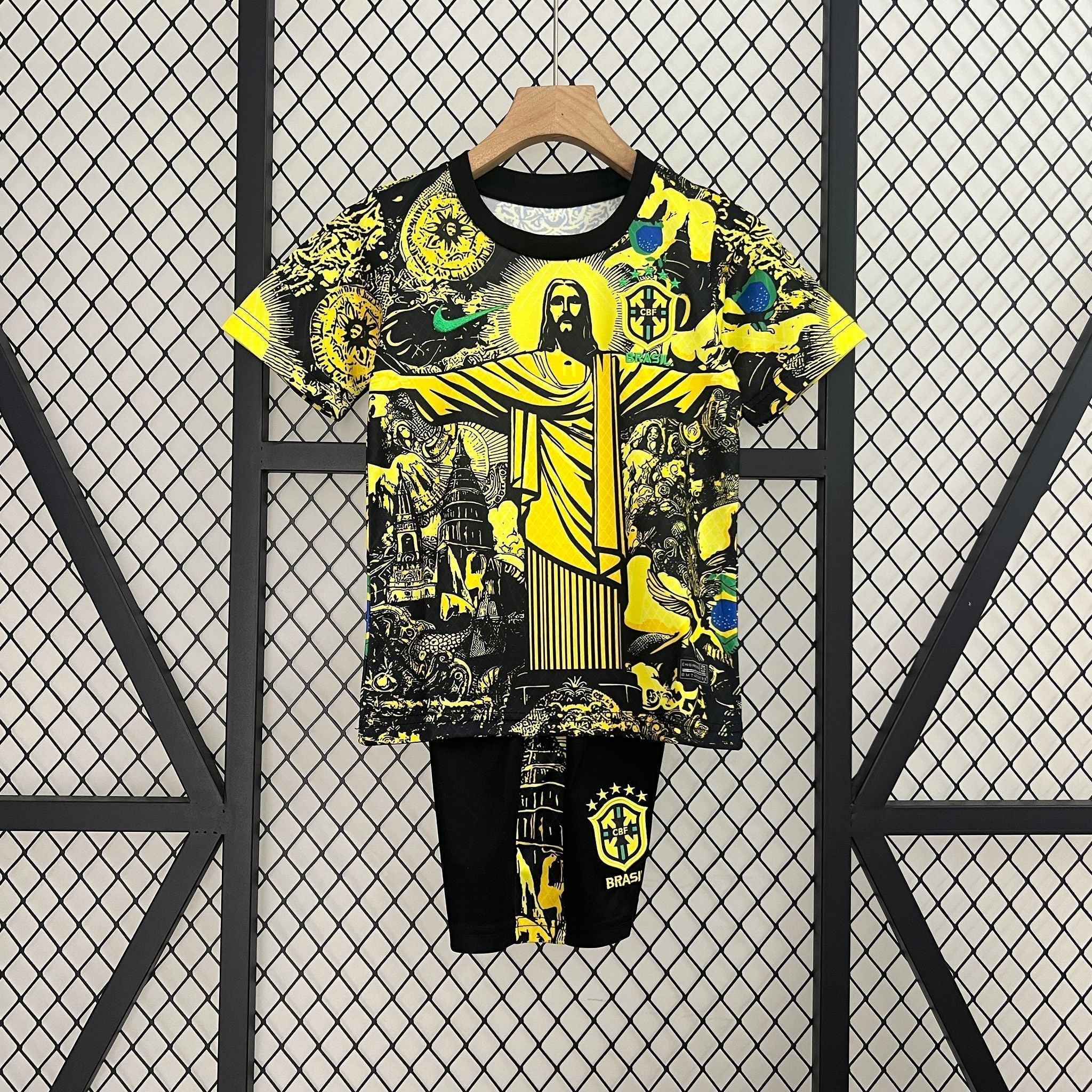 Brazil Special Edition Kit Kids - Cristo Redentor Yellow