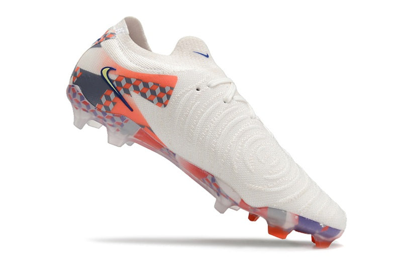 Firm Ground Soccer Cleats Nike Phantom Luna Elite FG