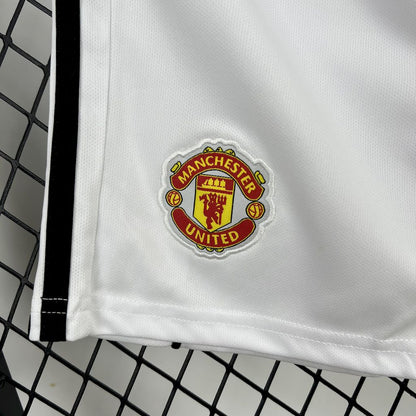 Manchester United 2025/26 Home Kids Kit