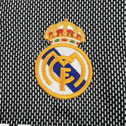 Real Madrid 2002/03 Goalkeeper Retro Jersey