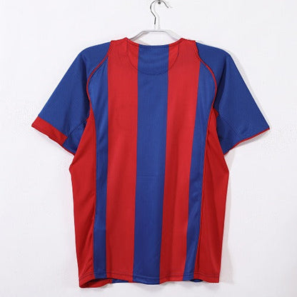 Barcelona Retro 2004/05