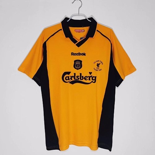 Liverpool Retro 2000/01
