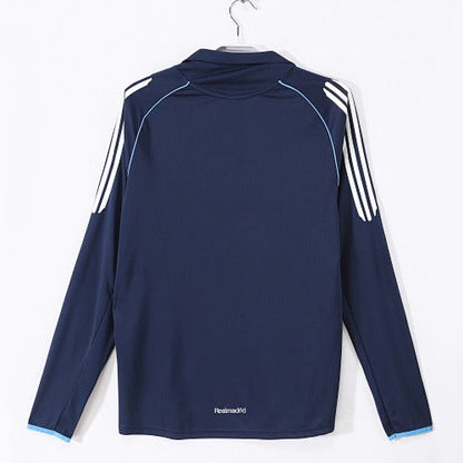 Mangas longas: Real Madrid Retro 2005/06
