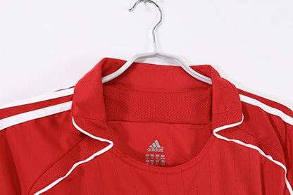 Mangas longas: Liverpool Retro 2006/07 home