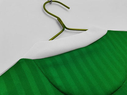 Cameroon Retro 1990 Home