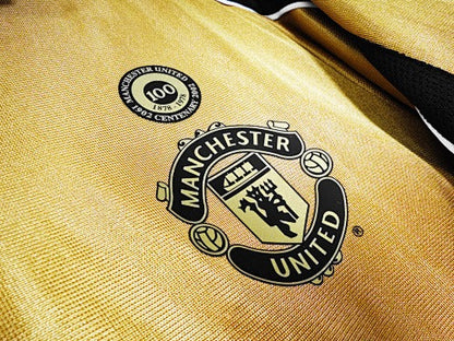 Manchester United Retro 2001/02