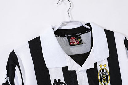 Mangas compridas: Juventus Retro 1999/00 Home