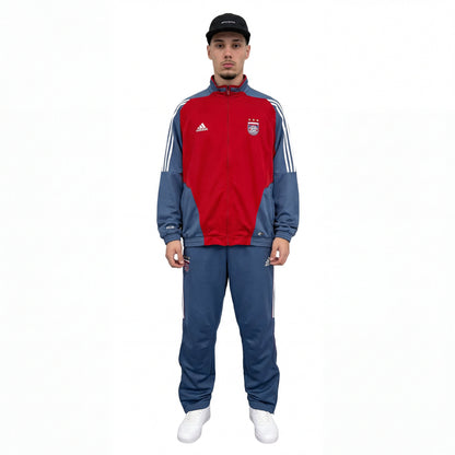 x FC Bayern Vintage Jacket 2008/09