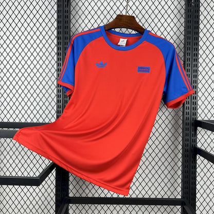 Originals Oasis Edition — Oasis Tour 3-Stripes Better Scarlet