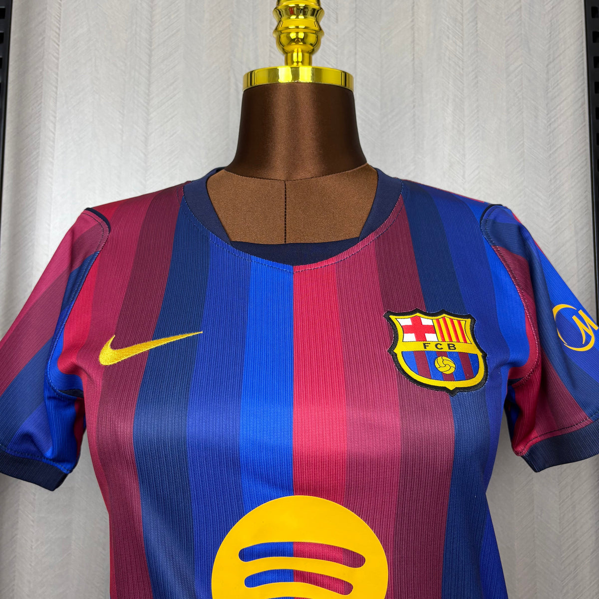 Women's Barcelona Home 2026/27 Fan Version Jersey