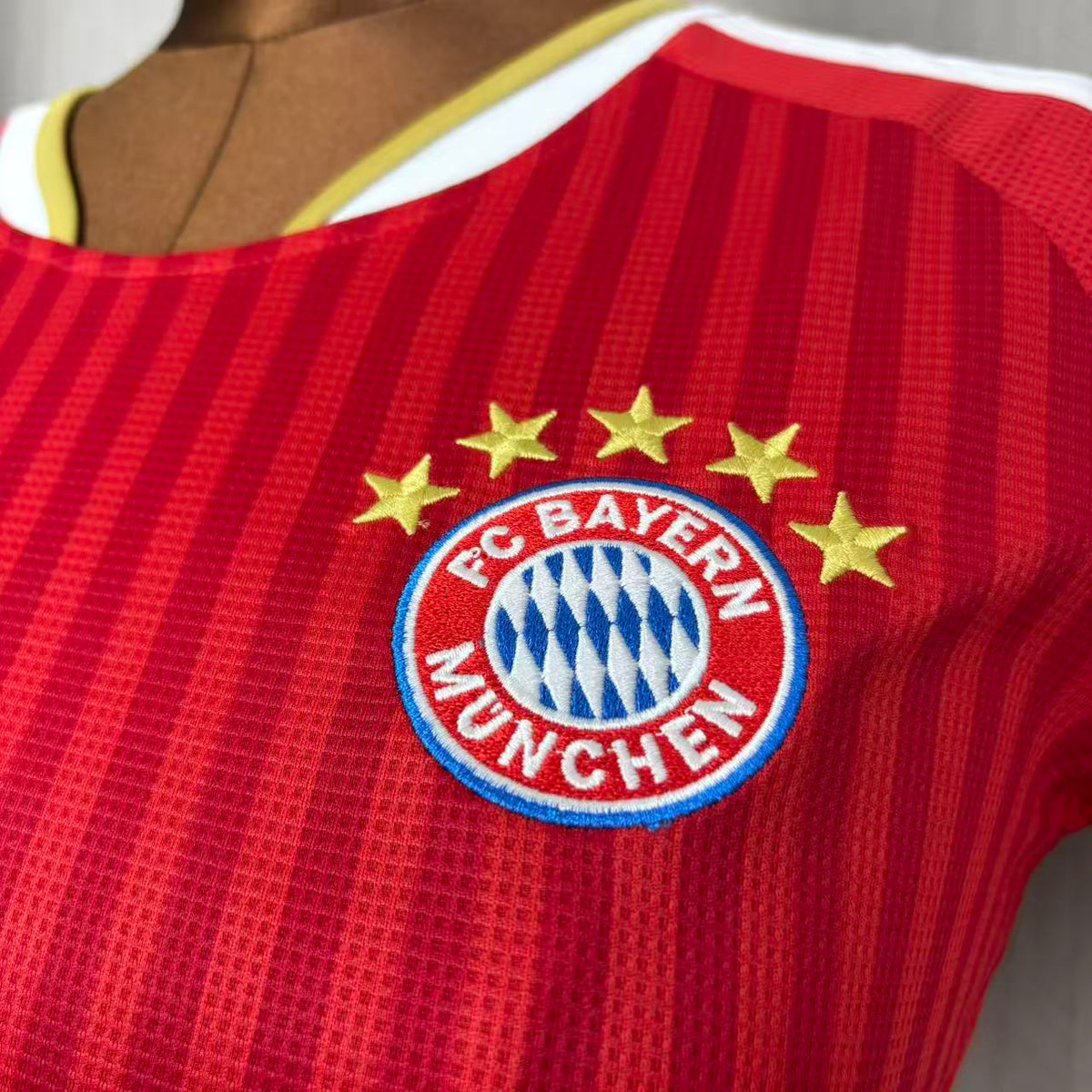 Women's Bayern Munique Home 2026/27 Fan Version Jersey