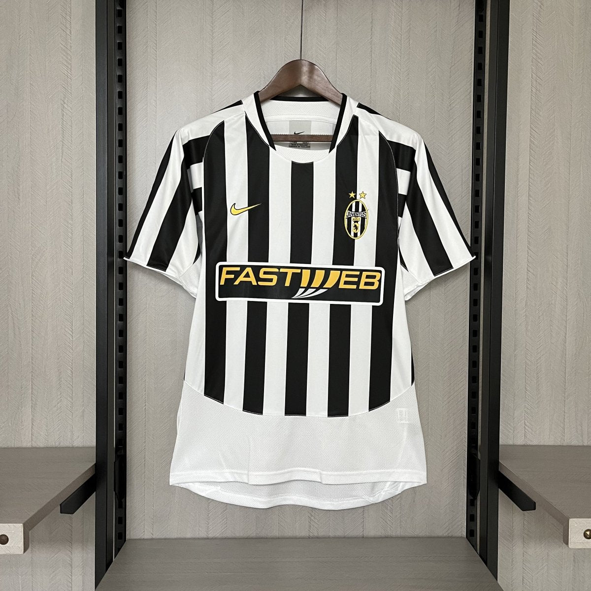 Jersey Juventus Retrô 2010 Black e White