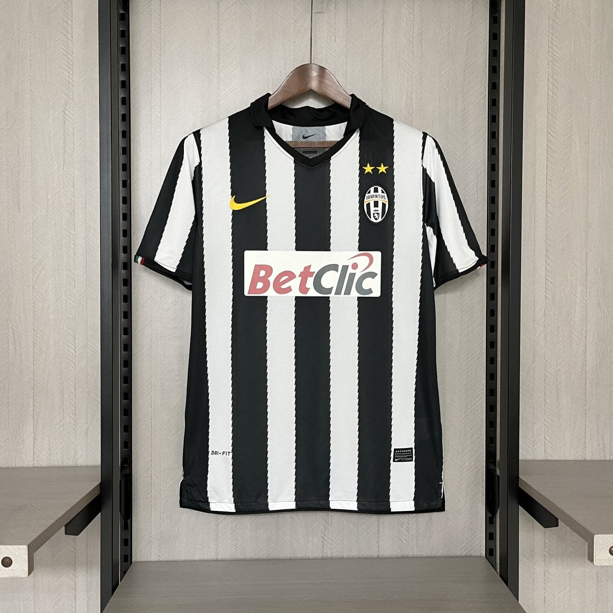 Jersey Juventus Retrô 2010 Black e White - Nike