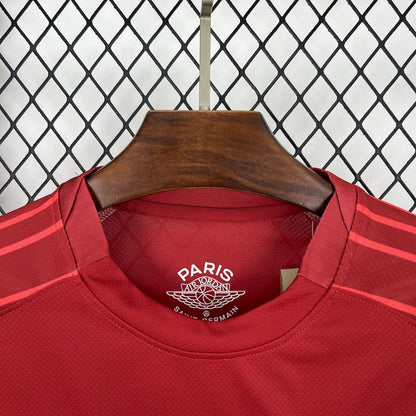 Paris Saint-Germain 2025/26 Red goalkeeper Long Sleeve Jersey