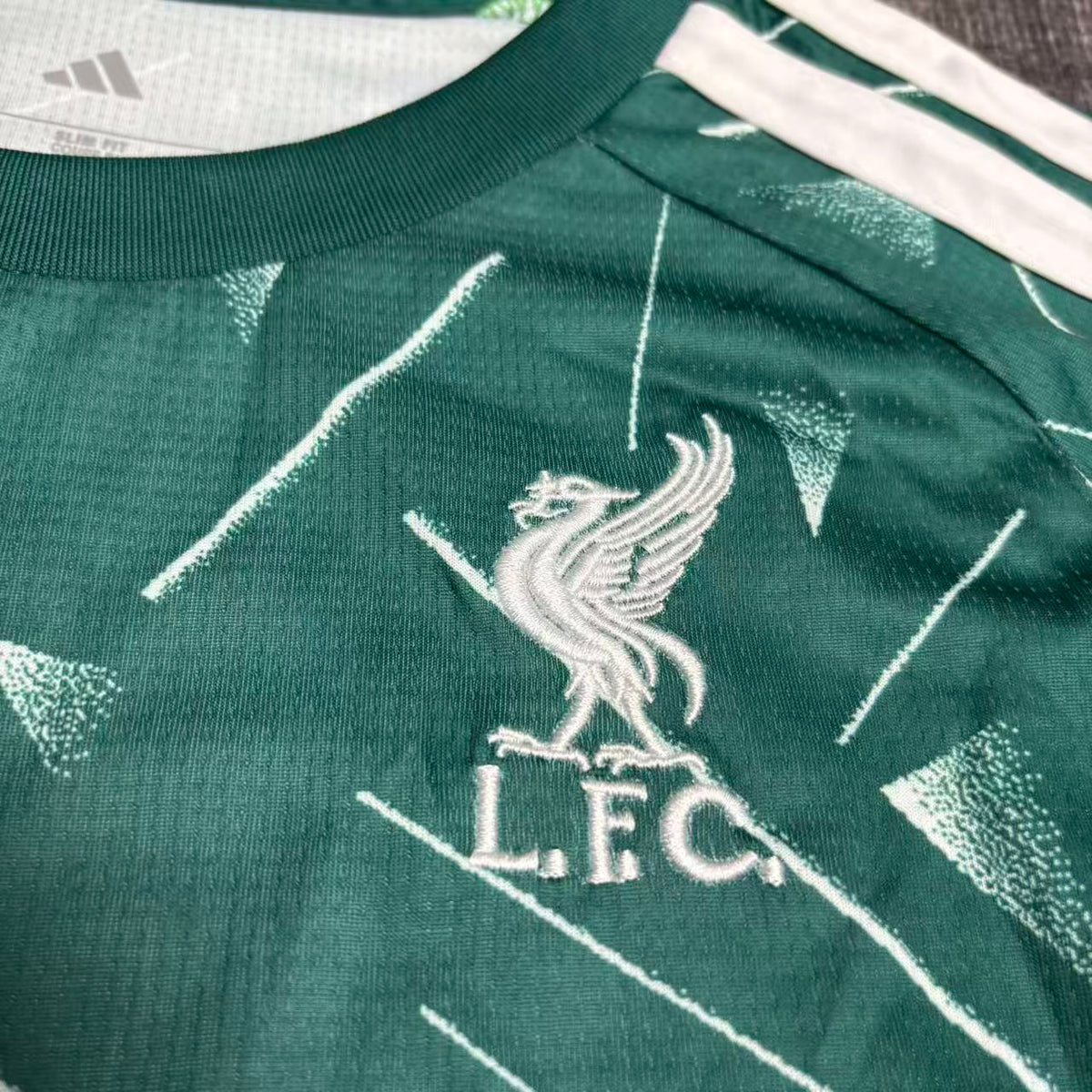 Kids Kit Liverpool Goalkeeper 2026/27
