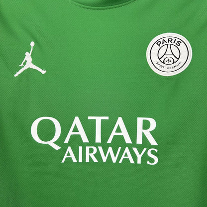 Paris Saint-Germain 2025/26 Green goalkeeper Long Sleeve Jersey