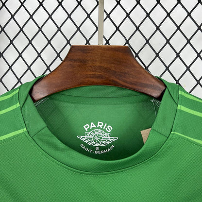 Paris Saint-Germain 2025/26 Green goalkeeper Long Sleeve Jersey