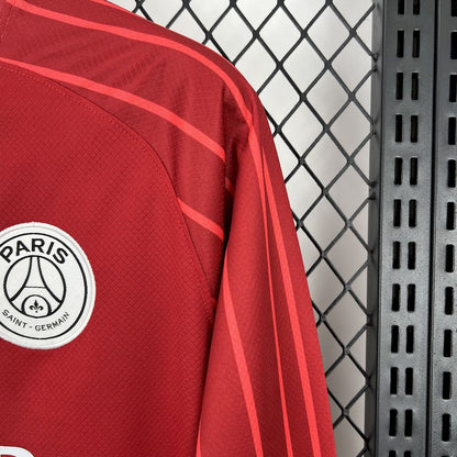 Paris Saint-Germain 2025/26 Red goalkeeper Long Sleeve Jersey