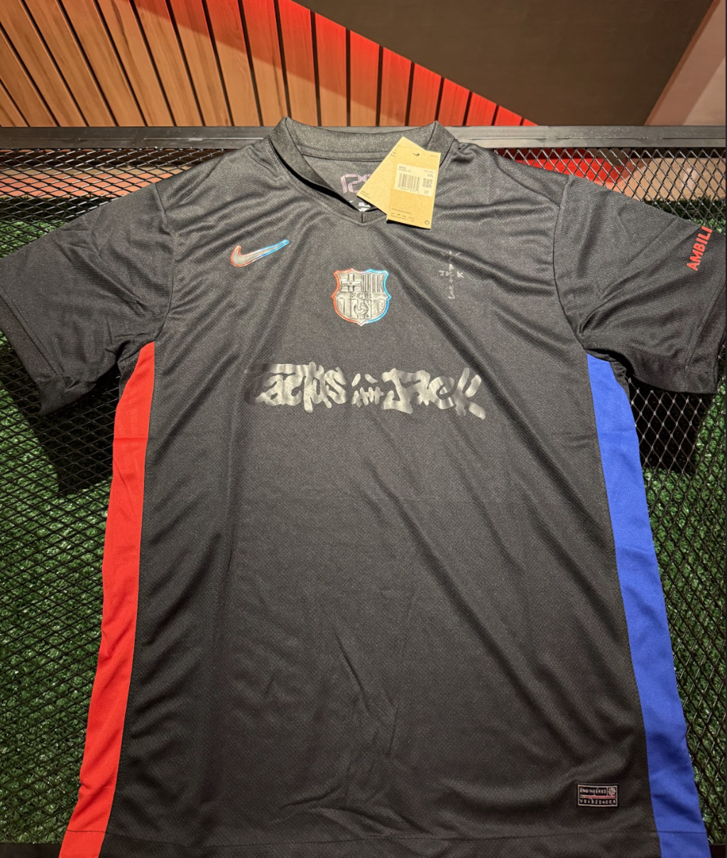 [PRONTA ENTREGA] Jersey Barcelona x Travis Scott Away 2024/25 Preta Men's