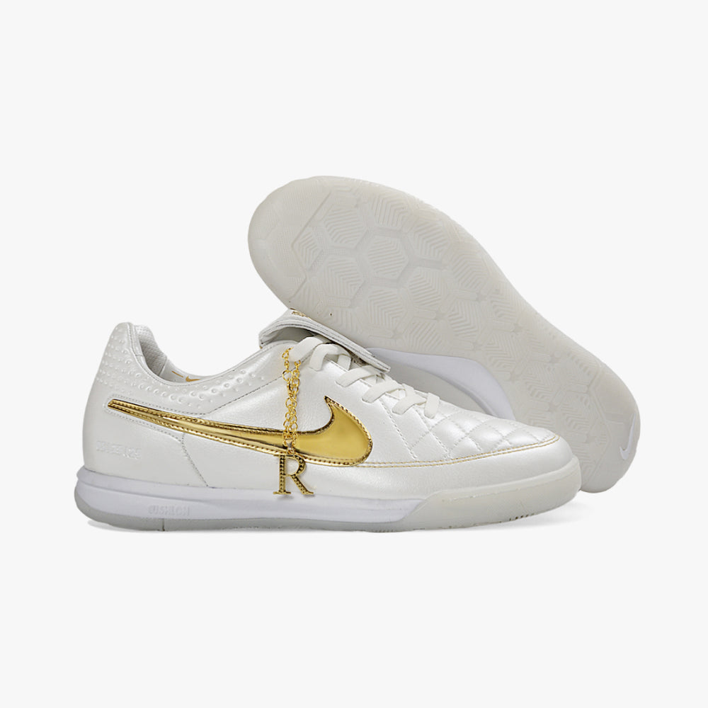 Futsal Shoes Nike Tiempo Ronaldinho IC