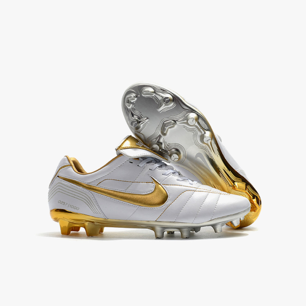 Soccer Cleats Nike Tiempo Ronaldo R10 FG