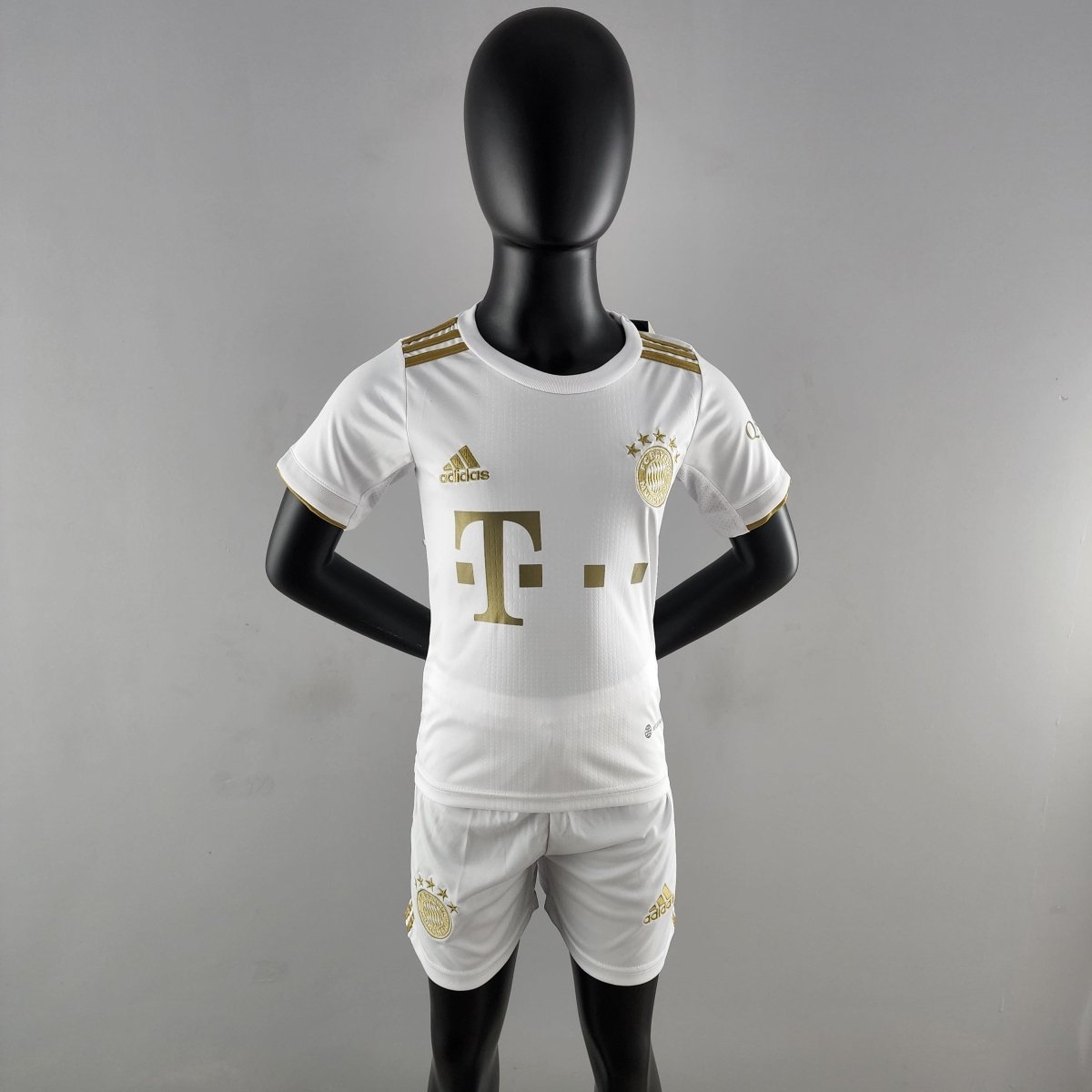 Kit Kids Bayern of Munique II 22/23 Adidas - White