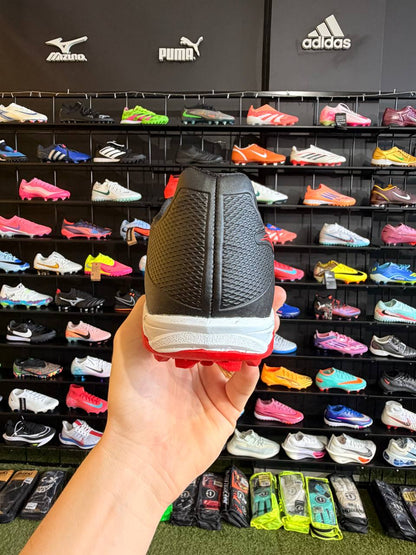 Turf Soccer Shoes Penalty Brasil 70 TF