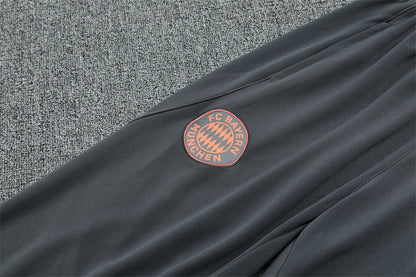 Training Suit Bayern Munich 25/26 - Winter