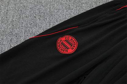 Training Suit Bayern Munich 25/26 - Winter