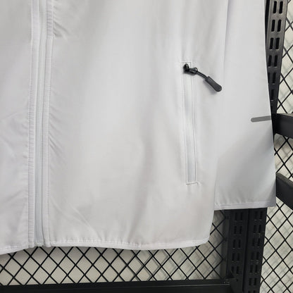 Windbreaker White