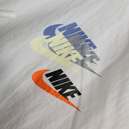 Windbreaker White