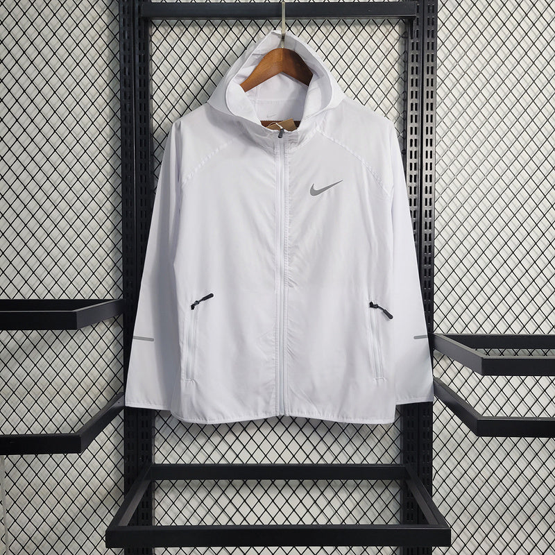 Windbreaker White