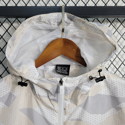 Windbreaker Exercito White
