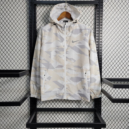 Windbreaker Exercito White