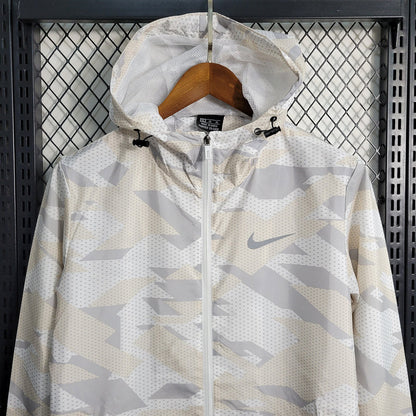 Windbreaker Exercito White