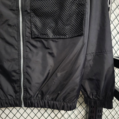 Windbreaker Black